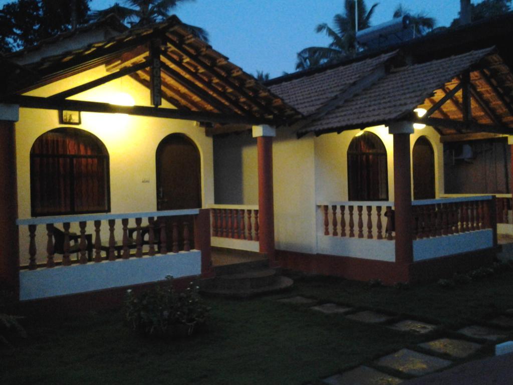 Starco Hotel Anjuna Exterior foto